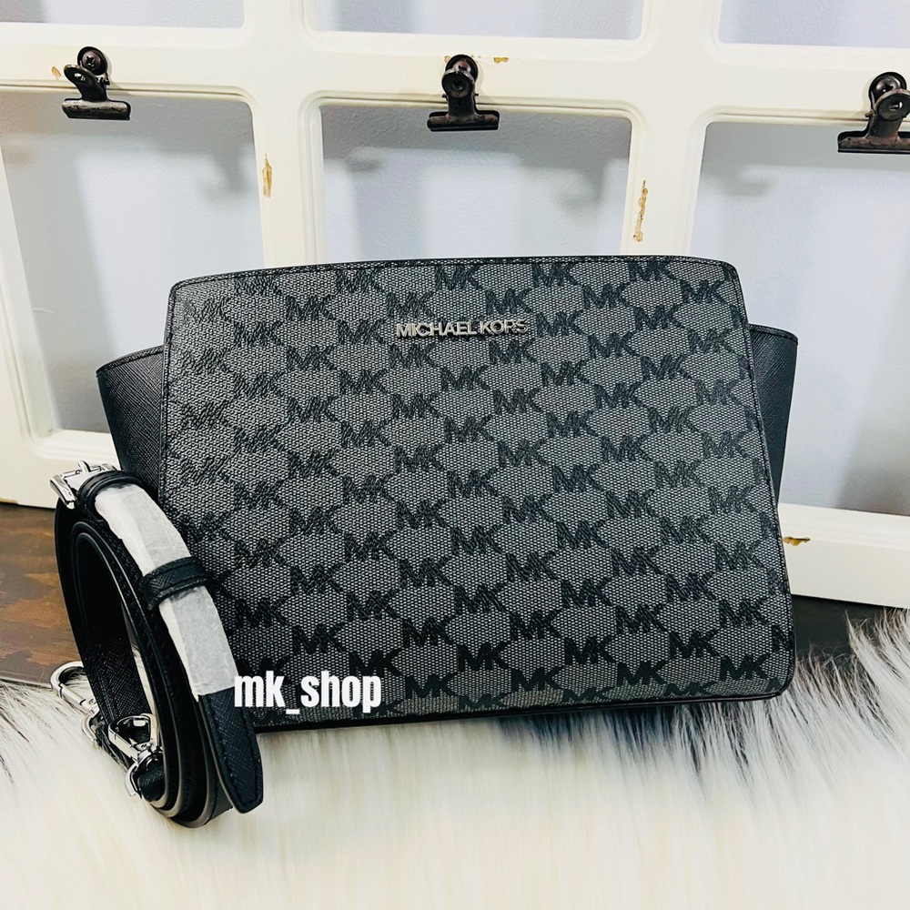 Michael Kors Selma Medium Messenger Crossbody Bag - Picture 2 of 14